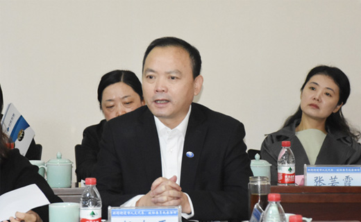 新街街道市人大代表、政协委员视察活动走进云顶集团电缆座谈交流